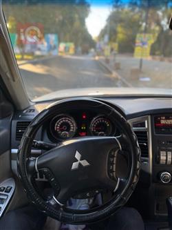 میتسوبیشی پاجیرۆ